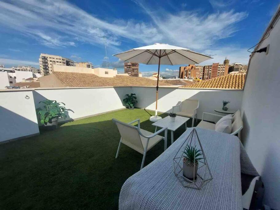 Cozy Apartment Malaga Bagian luar foto